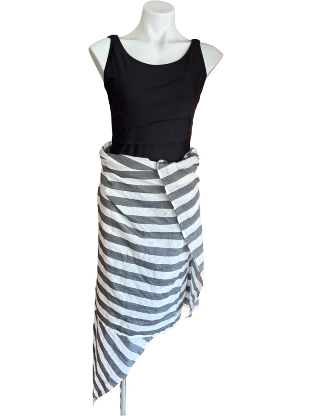 Dkny Black One-Piece Swimsuit with Linen Sarong Wrap